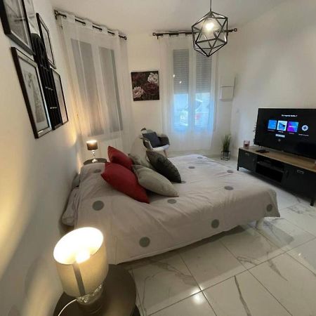 Le Dolce Vita - Centre Historique, Proche Toutes Commodites, Stationnement Aise, Wifi-Netflix Νιόρ Εξωτερικό φωτογραφία