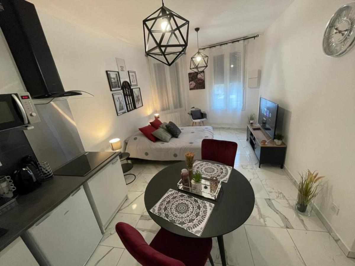 Le Dolce Vita - Centre Historique, Proche Toutes Commodites, Stationnement Aise, Wifi-Netflix Νιόρ Εξωτερικό φωτογραφία