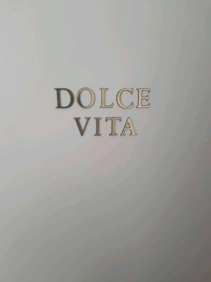 Le Dolce Vita - Centre Historique, Proche Toutes Commodites, Stationnement Aise, Wifi-Netflix Νιόρ Εξωτερικό φωτογραφία